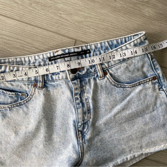 Volcom Denim Shorts - Picture 7 of 7